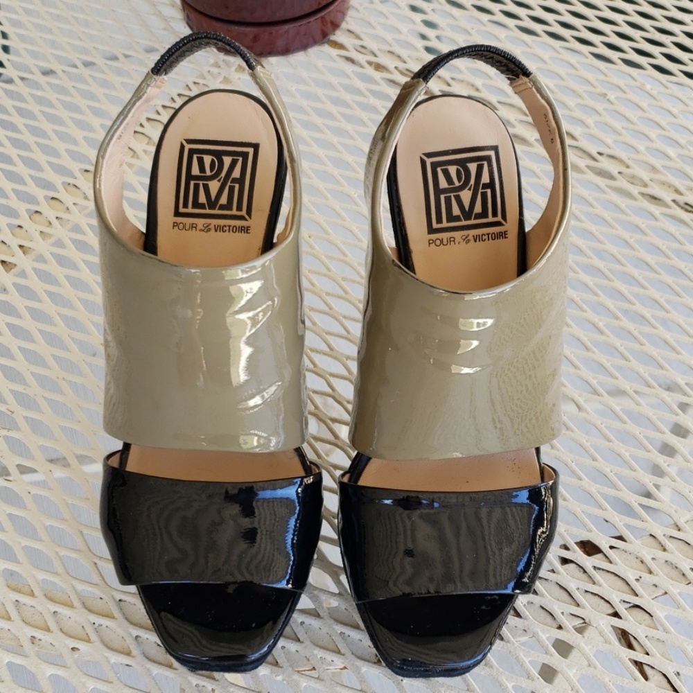 Pour La Victoire sandals